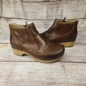 Dansko Womens Barbara Tan Leather Zipper Ankle Boots Size 38